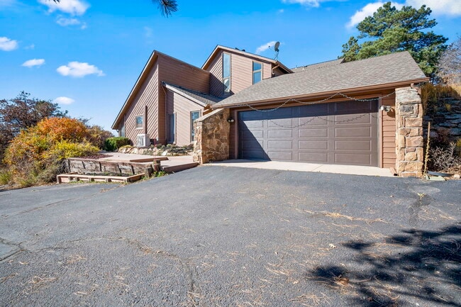 Photo - 1020 Walsen Rd House