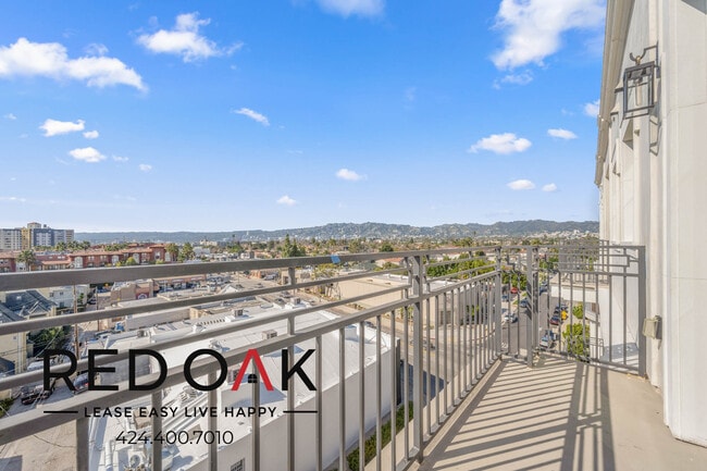 Building Photo - 2 Month Free Move-in Special! Incredible N...
