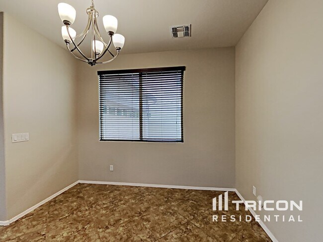 Foto del edificio - 13227 N 153rd Ln