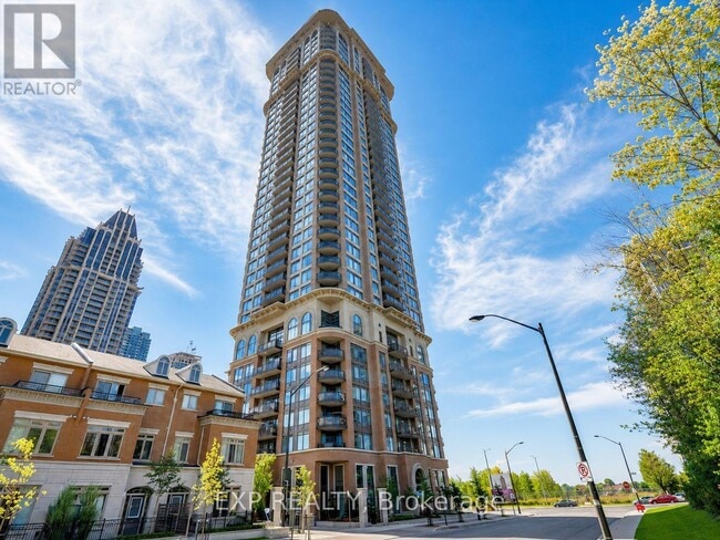 Building Photo - 385 Prince of Wales Dr