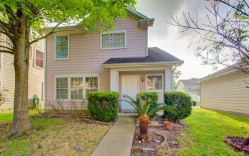 Building Photo - 15850 E Park Ct