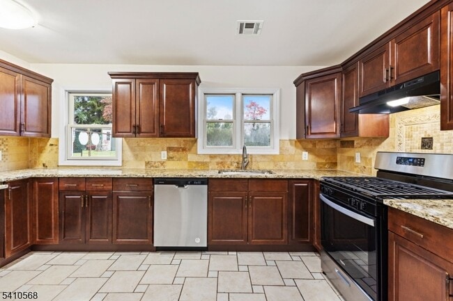 Foto del edificio - 133 Cleveland Ave