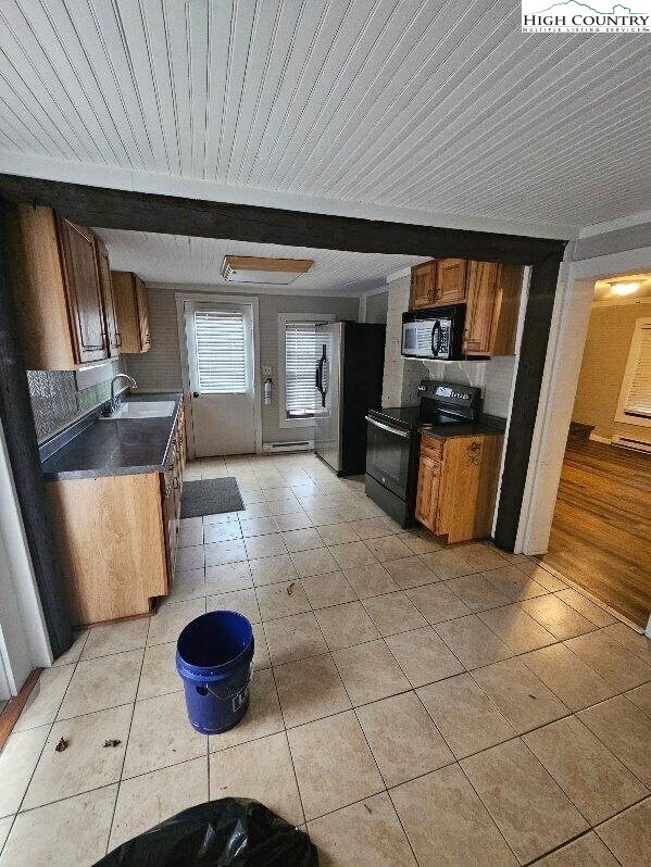 Foto del edificio - 10884 NC-105