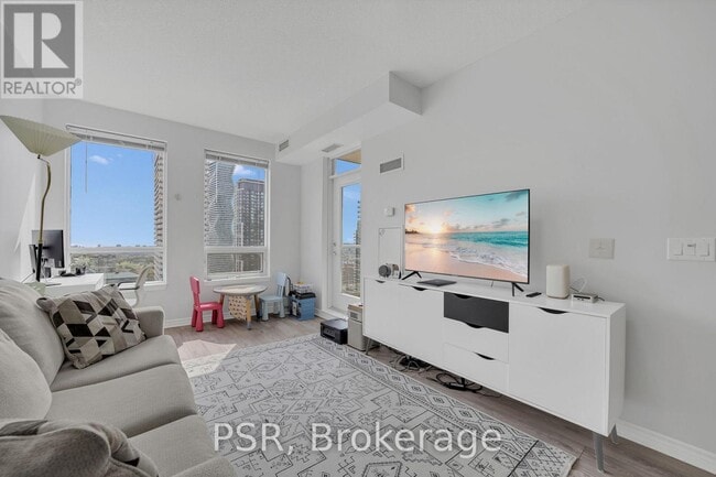 Building Photo - 388-2388 Prince of Wales Dr