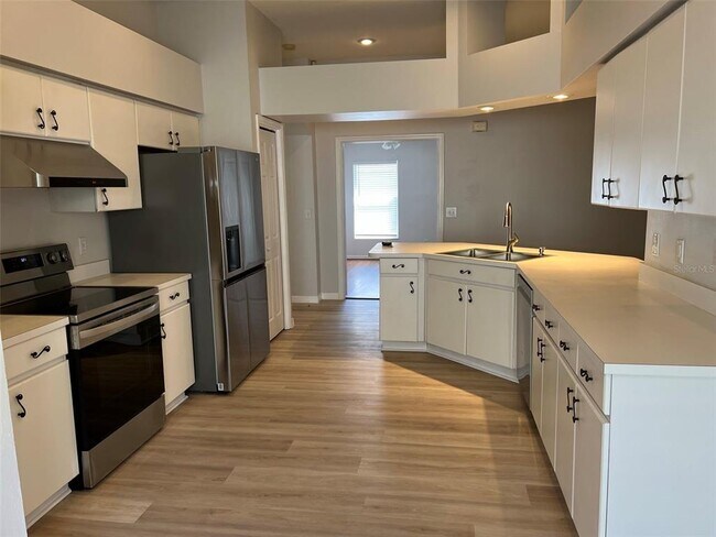 Foto del edificio - 2710 Brookville Dr