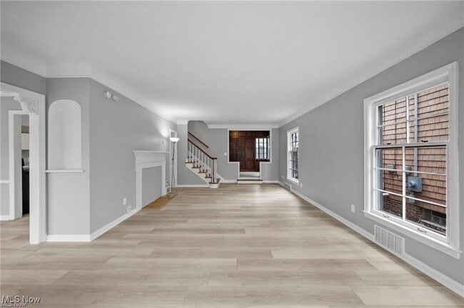 Building Photo - 3881 Meadowbrook Blvd