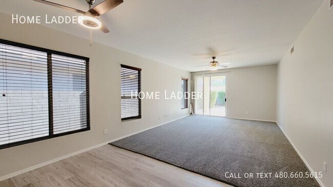 Foto del edificio - 6235 W Navajo Dr