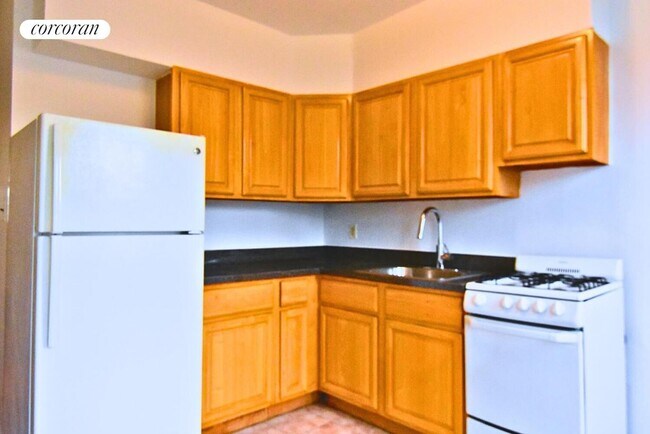 Foto del edificio - 81 4th Pl