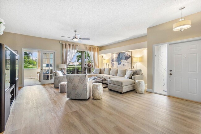 Building Photo - 5070 Lake Catalina Dr