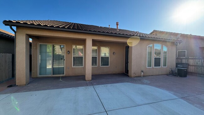 Foto del edificio - 5959 E Via Casella Dr