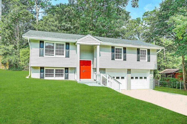 Building Photo - 394 Rays Rd