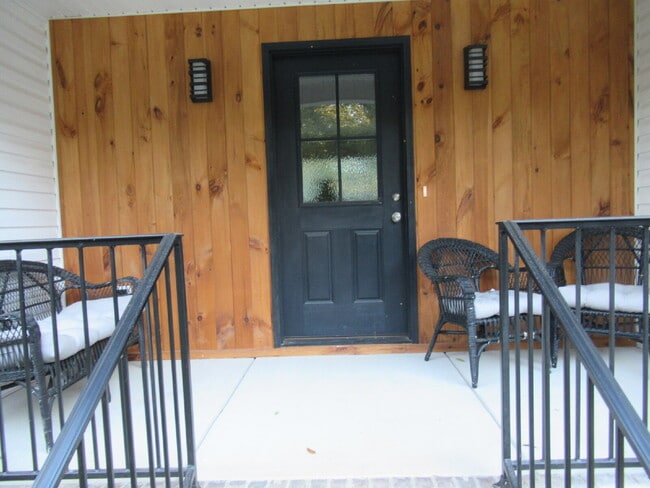 Foto del edificio - Fully Furnished Short-Term Rental in Dalla...