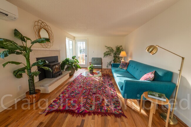 Building Photo - 4635 S Austin St