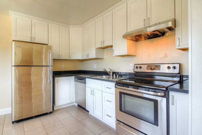 Building Photo - 1532 Atlanta Ct
