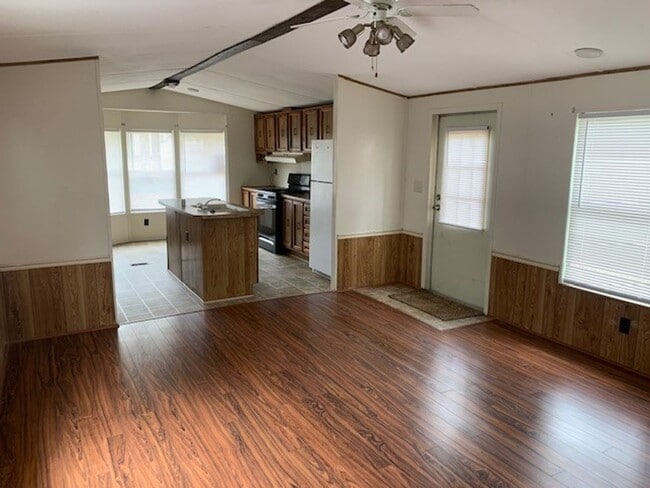 Foto del edificio - Welcome to Peaceful Pines! Haughton 2 bed 1 Bath