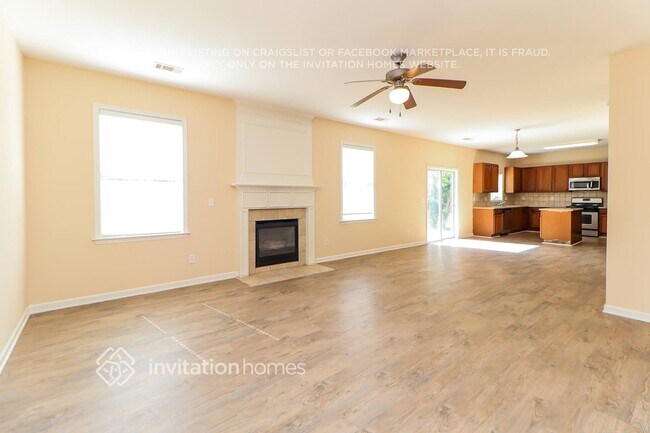 Foto del edificio - 4970 Fieldgate Ridge Dr