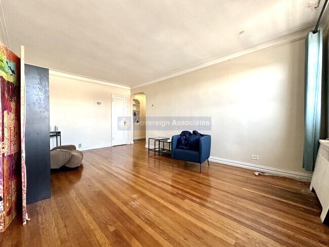 Plano de planta - 5057 Broadway