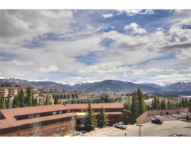 Building Photo - 9876 Ryan Gulch Rd