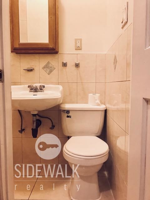 Building Photo - 314 58th St