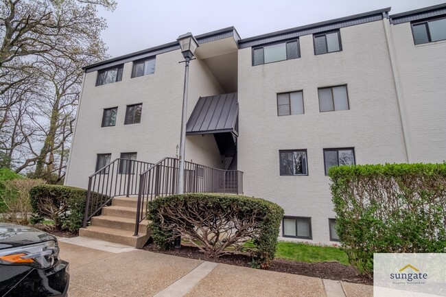 Building Photo - 613 Oakland Hills Ct