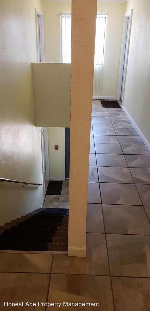 Foto del edificio - 2852 Stanton St