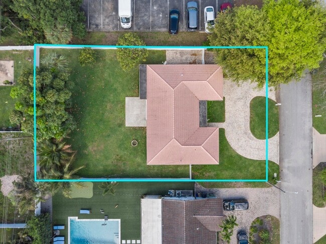 Foto del edificio - 1180 SW 17th St