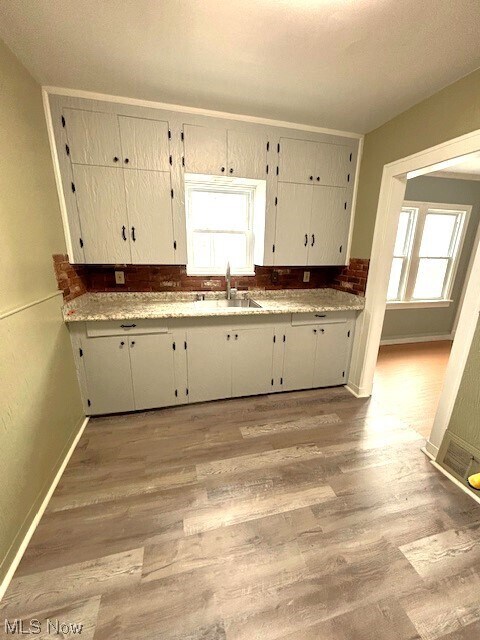 Building Photo - 19071 Meredith Ave