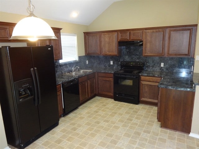 Foto del edificio - 741 Fairview Ave