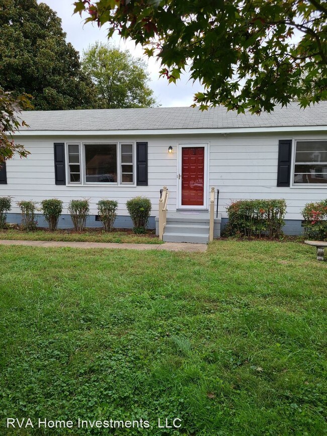 Foto del edificio - 3 br, 1 bath House - 1102 Southbury Avenue