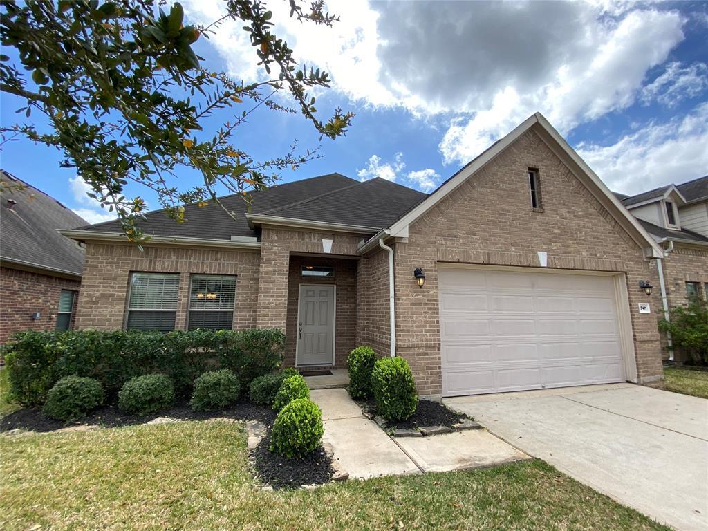 Foto principal - 25411 Lisburn Dr