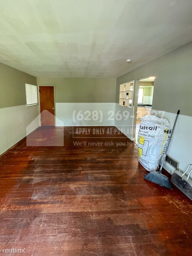 Foto del edificio - 3 br, 1 bath House - 10419 Melvich Dr -
