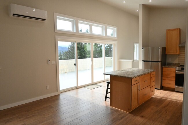 Foto del edificio - Brand New Modern 1BR Home in Port Townsend...