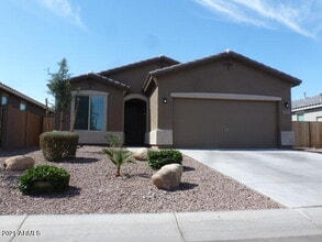 Building Photo - 2057 Kenton Way