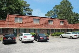 Building Photo - 1025 Carolina Rd