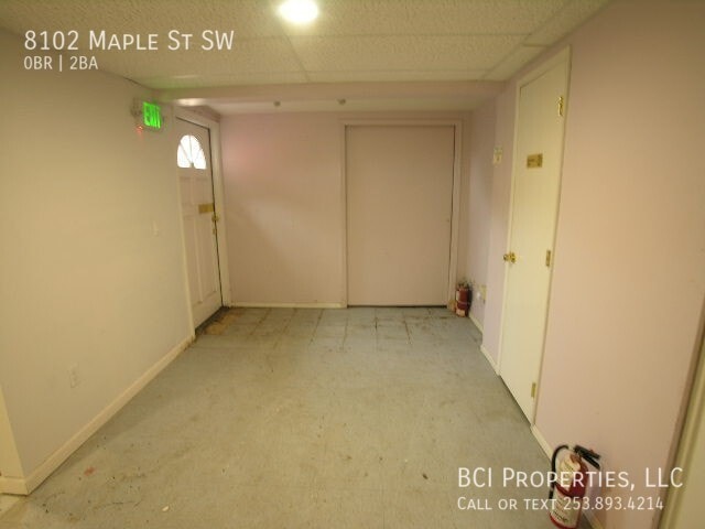 Building Photo - 8102 Maple St SW