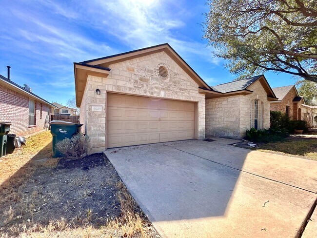 Foto del edificio - 4029 Barlow Dr