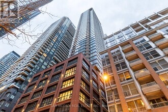 Building Photo - 55 Mercer St