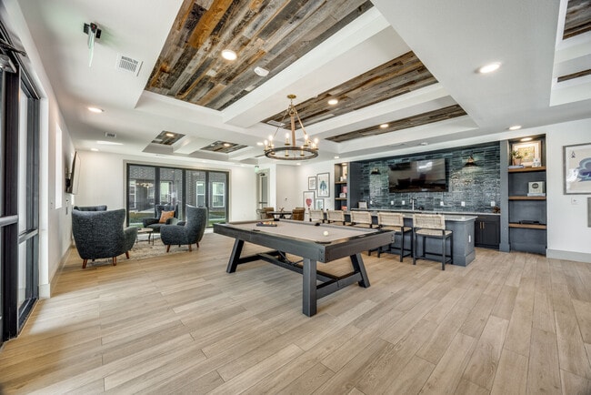 Building Photo - Aspire Sherman