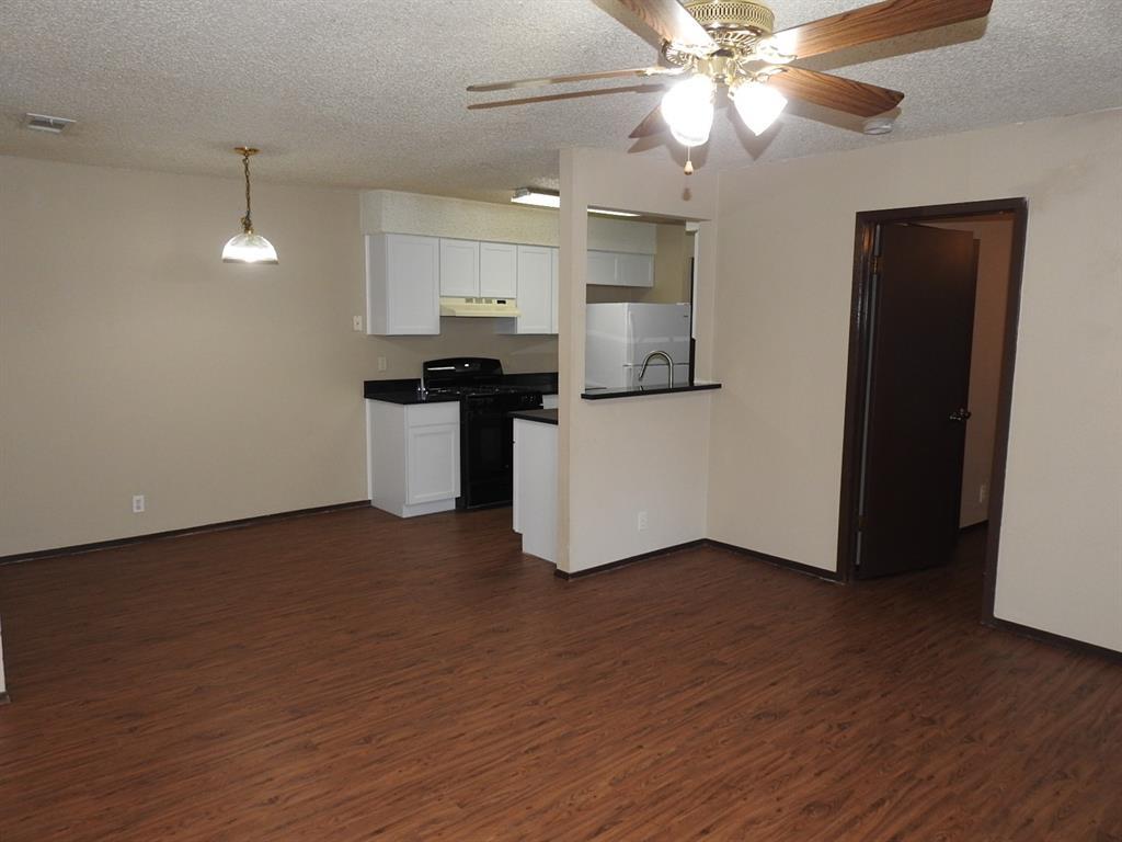 Primary Photo - 12402 Deer Falls Dr