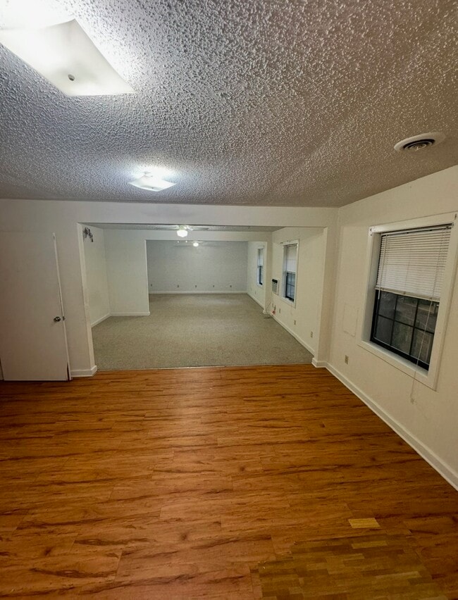 Building Photo - 3583 Midway Rd