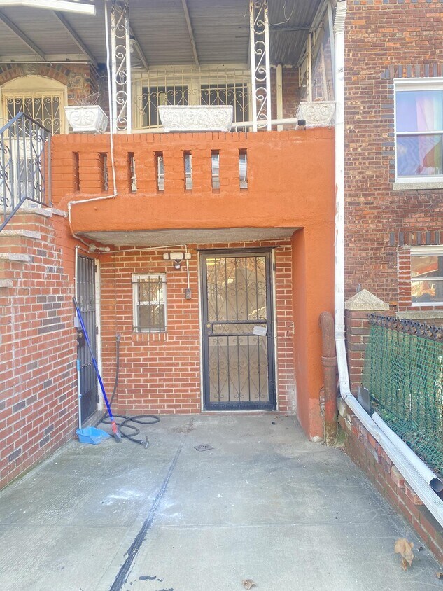 352 Remsen Ave, Brooklyn, NY 11212 House Rental in Brooklyn, NY