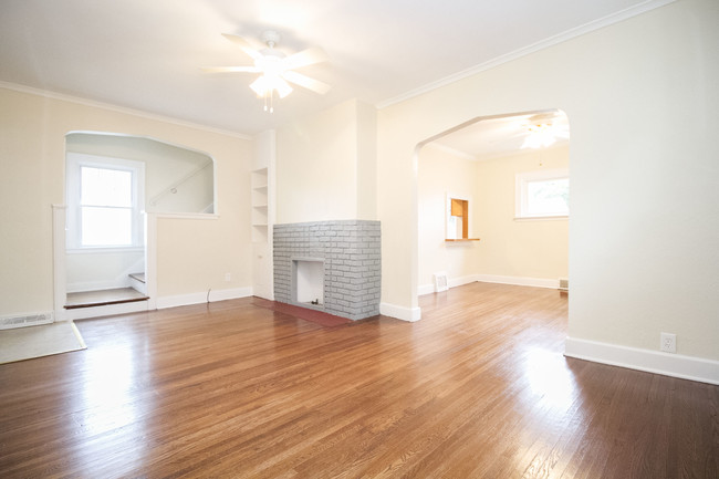 Foto del edificio - 942 Brinton Dr