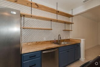 Building Photo - 15284-15331 US-331 BUS