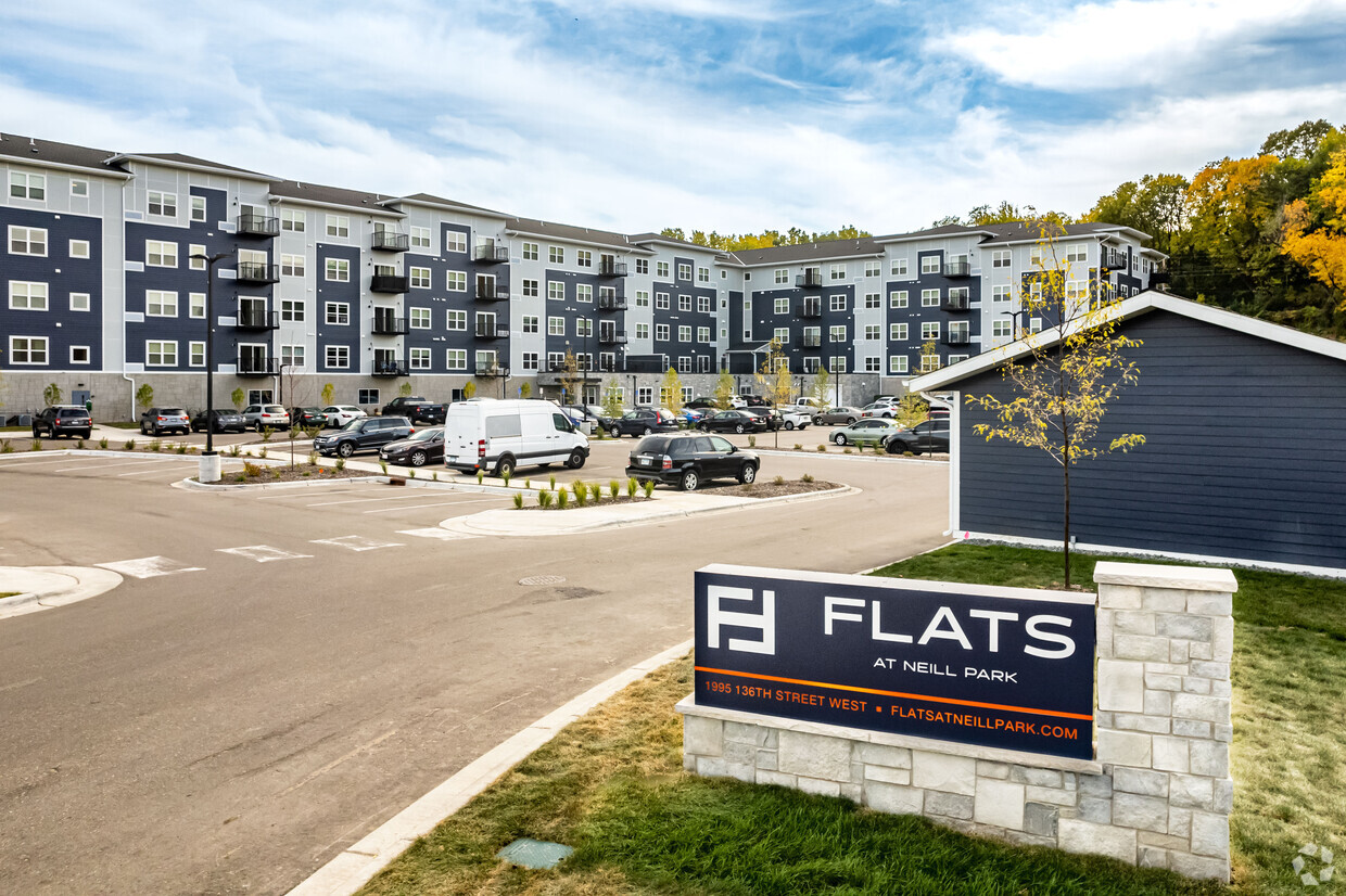 Welcome to Flats at Neill Park - Flats at Neill Park