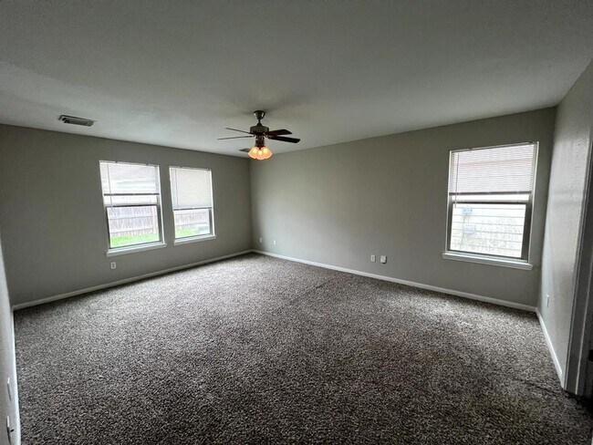Foto del edificio - 6519 Mildenhall Ct