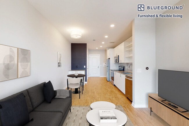 Building Photo - 2 E Joppa Rd