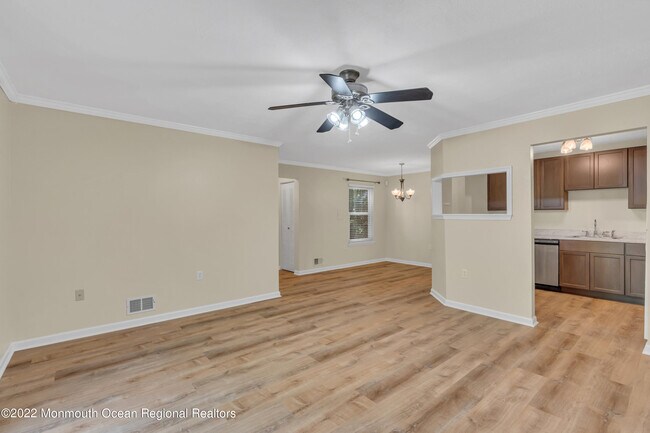 Foto del edificio - 134 Whispering Oaks Way