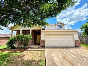 Building Photo - 3302 Catalina Dr