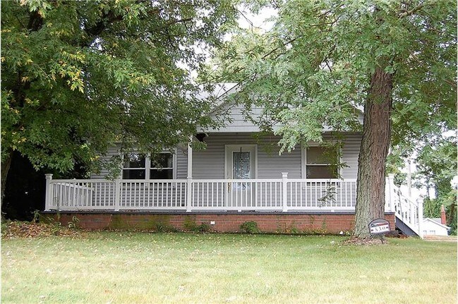 Building Photo - 530 Canton Rd