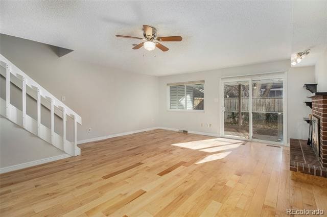 Foto del edificio - 6380 E Wesley Ave
